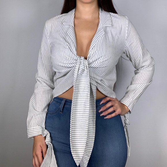 Stripped Tie Top - Picture 1 of 1